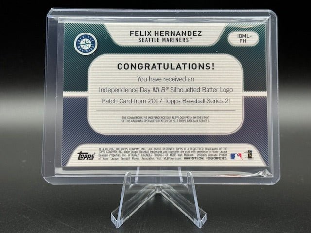 2017 Topps Independence Day MLB Batter Silhouetted Logo Patch Felix Hernandes IDML - FH - Curators Corner LLC