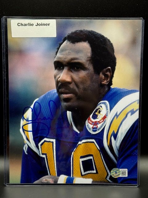 Charlie Joiner Signed 8x10 Photograph - Curators Corner LLC