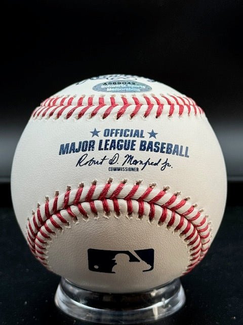 Dwight "Doc" Gooden Signed Baseball - Curators Corner LLC