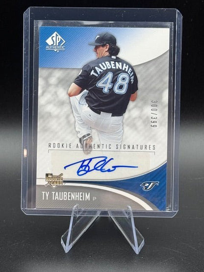2006 SP Authentic Rookie Authentic Signatures Ty Taubenheim Auto Card #227 Numbered 300/399 - Curators Corner LLC