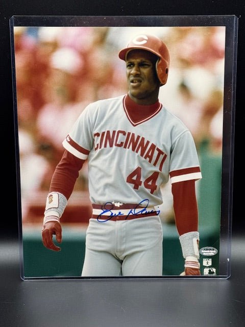 Eric Davis Signed 8x10 Photograph - Curators Corner LLC